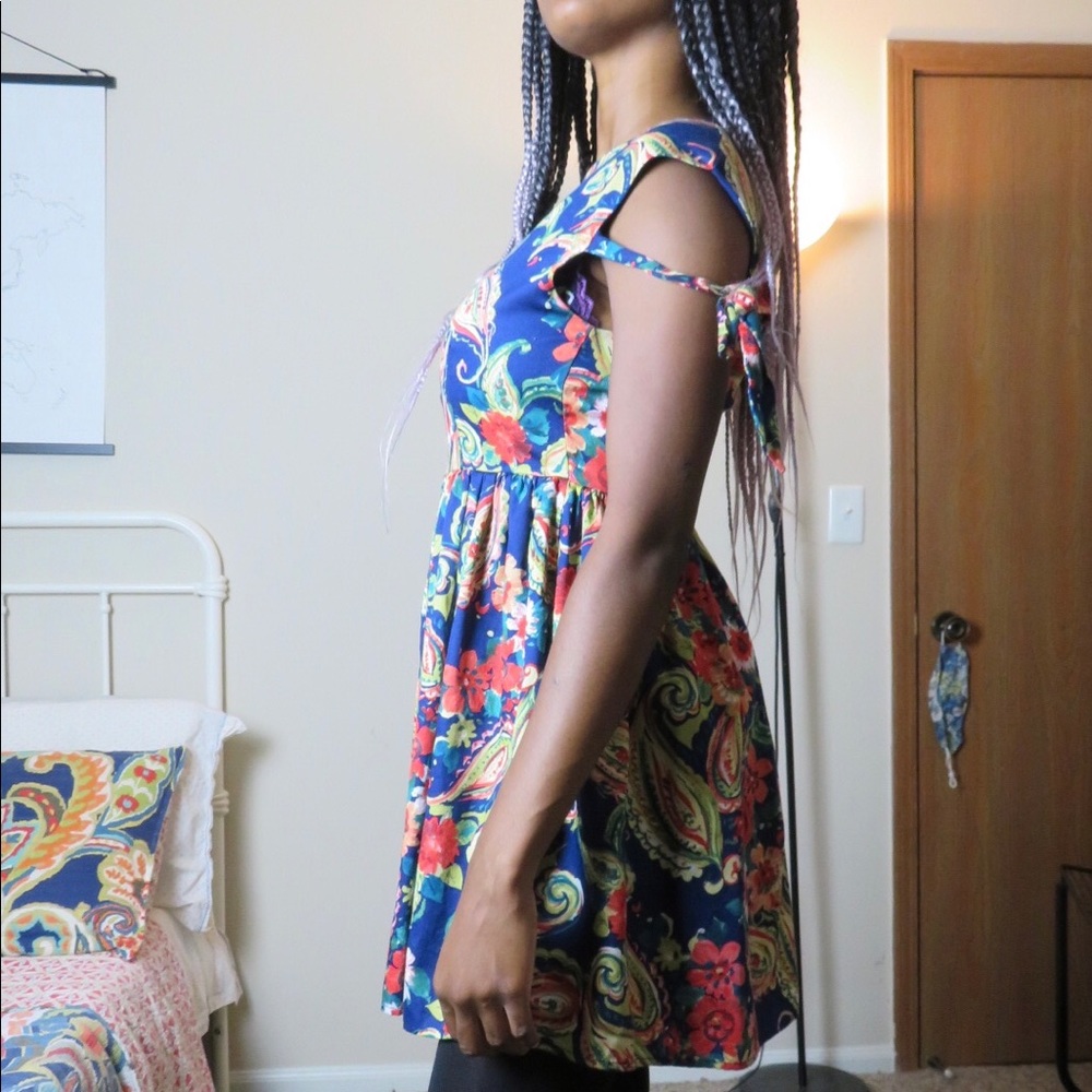 Floral print dress